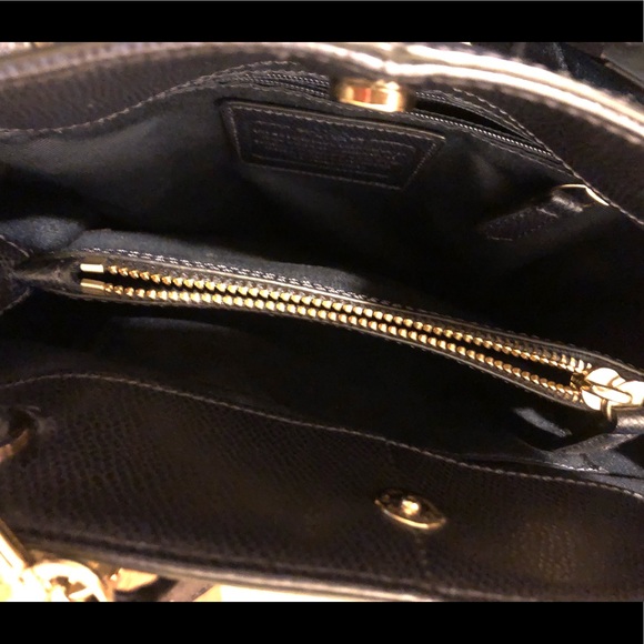 Coach Handbag - Picture 5 of 11